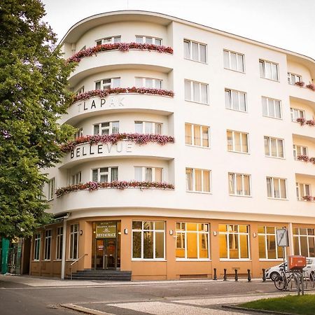 Hotel Bellevue Tlapak Poděbrady エクステリア 写真